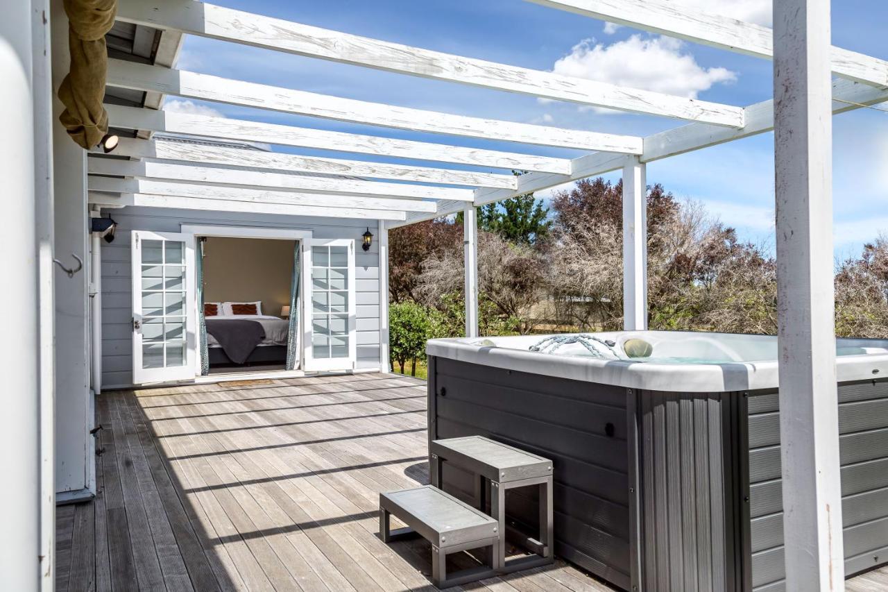 Brooklands Cottage The Award Winning Villa Martinborough Esterno foto