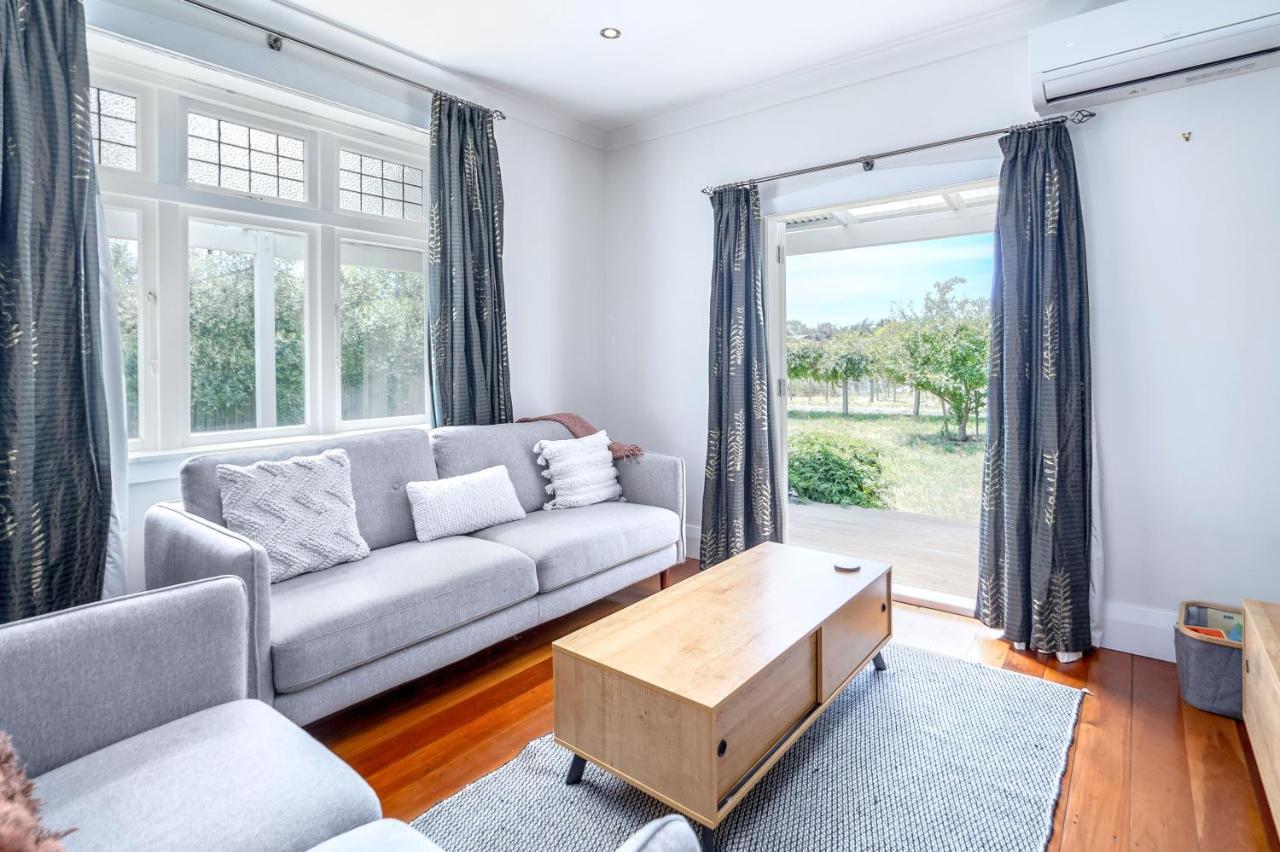 Brooklands Cottage The Award Winning Villa Martinborough Esterno foto
