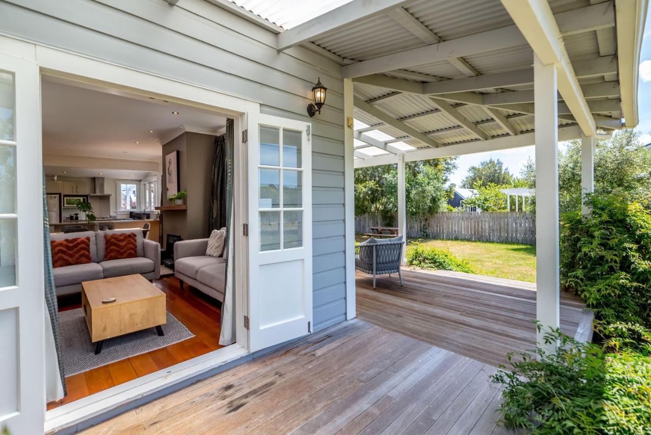 Brooklands Cottage The Award Winning Villa Martinborough Esterno foto