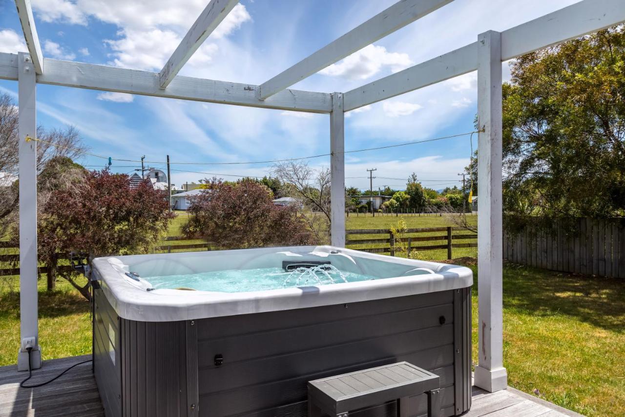 Brooklands Cottage The Award Winning Villa Martinborough Esterno foto