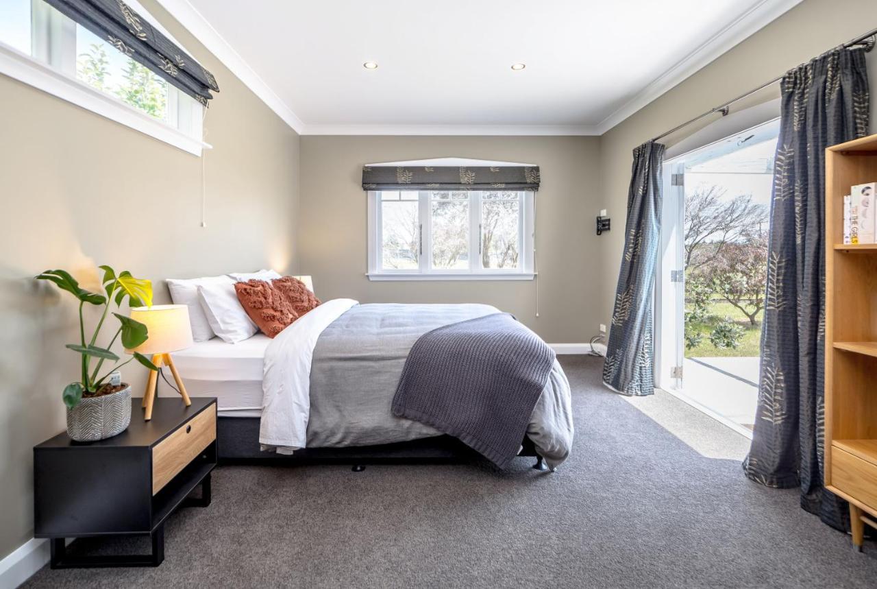 Brooklands Cottage The Award Winning Villa Martinborough Esterno foto